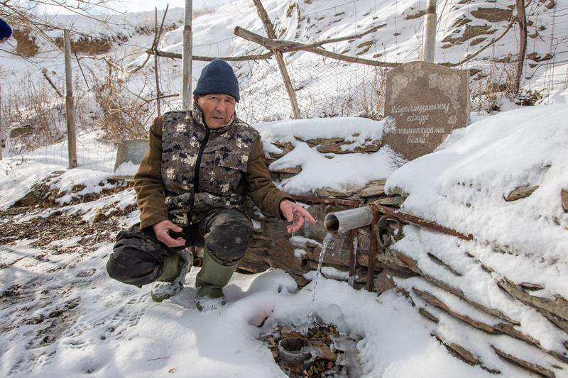 Водопроводный абсурд в селе Актума